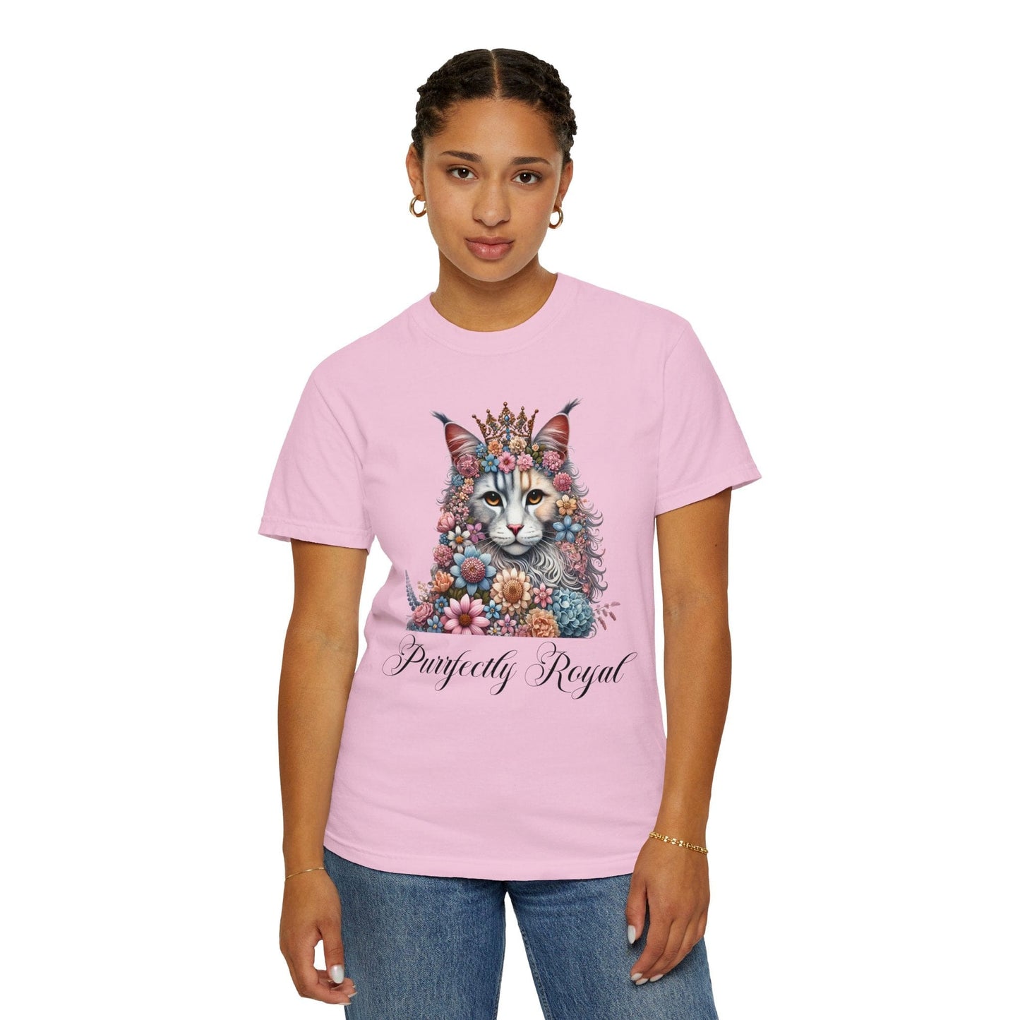 Purrfectly Royal Coon Cat Light T-shirt