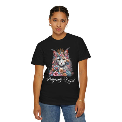 Purrfectly Royal Coon Cat Dark T-shirt